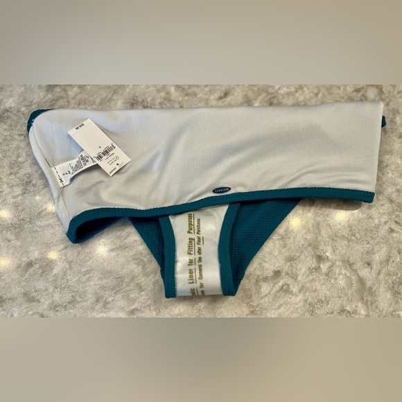 NWT Old Navy 2 piece Swimsuit - Picture 6 of 8